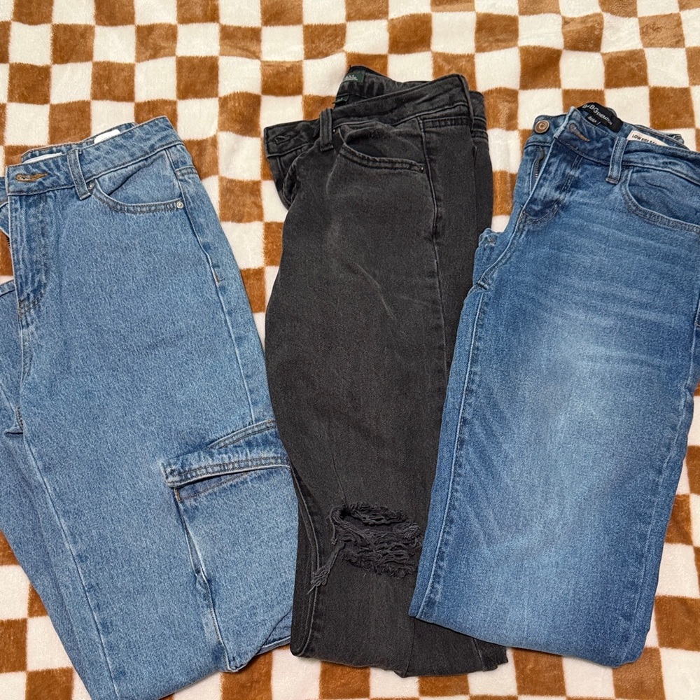 Bundle of 3 size 24 jeans